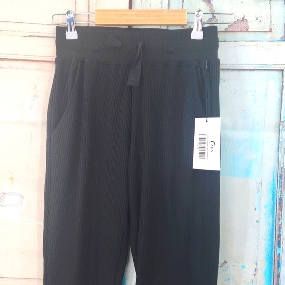 ZYIA Active Don’t Wake Me Thermal Pant High Rise Waffle Knit Jogger Black - Picture 4 of 8